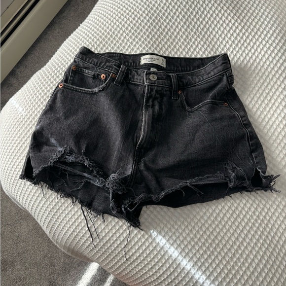 Abercrombie Shorts - Picture 1 of 3